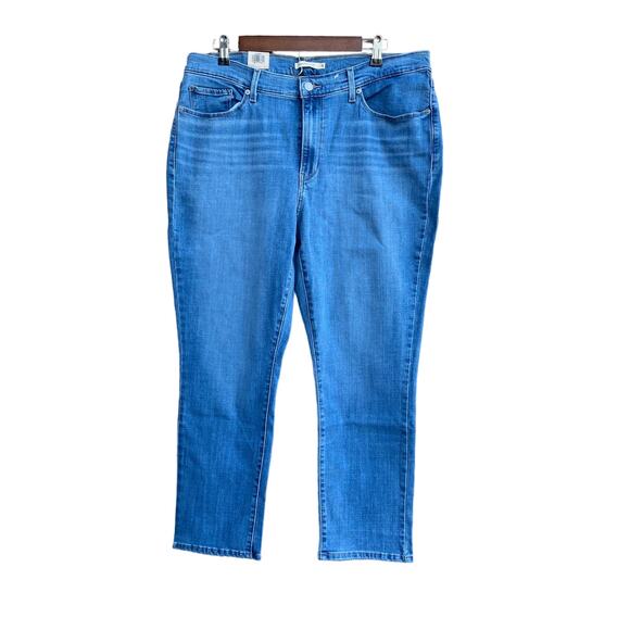 Levi’s Classic Straight Denim Jeans Women’s 16 Short Mid Rise Medium Wash NEW - Picture 2 of 9